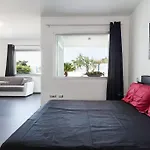 Apartment Leonida's - Shared Pool, Jacuzzi And 150mt