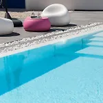شقة Leonida's - Shared Pool, Jacuzzi And 150mt Su Forti