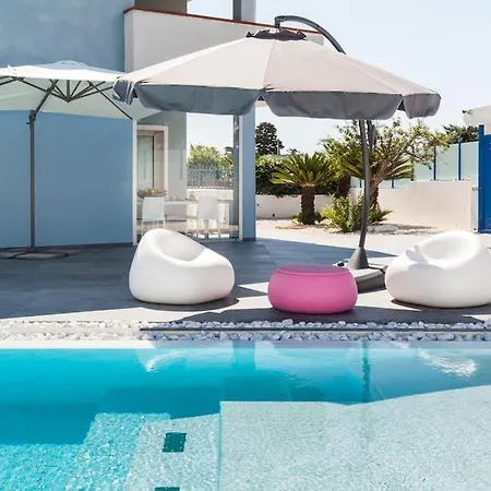 Leonida's - Shared Pool, Jacuzzi And 150mt Su Forti